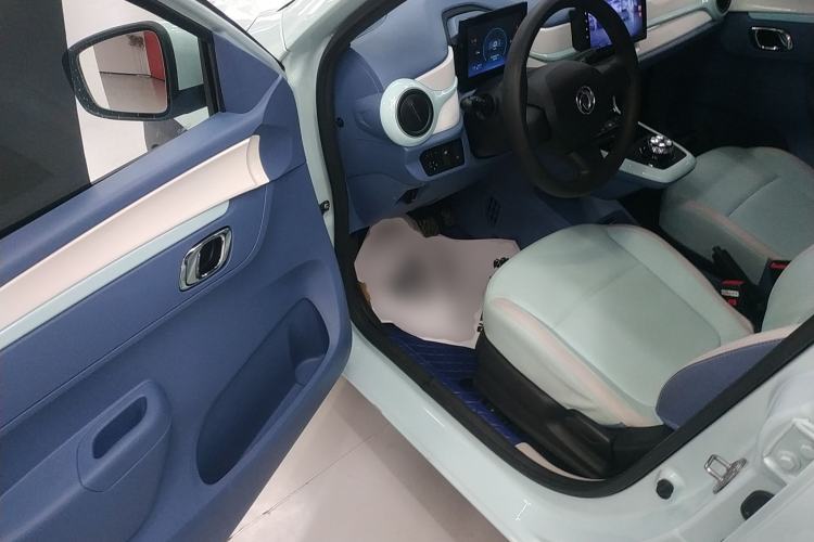 Used Dongfeng NAMMI BOX 2022 Chasing Wind Edition 331 km Standard Model
