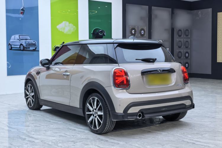 Used  MINI 2023 Updated 1.5T COOPER Artist
