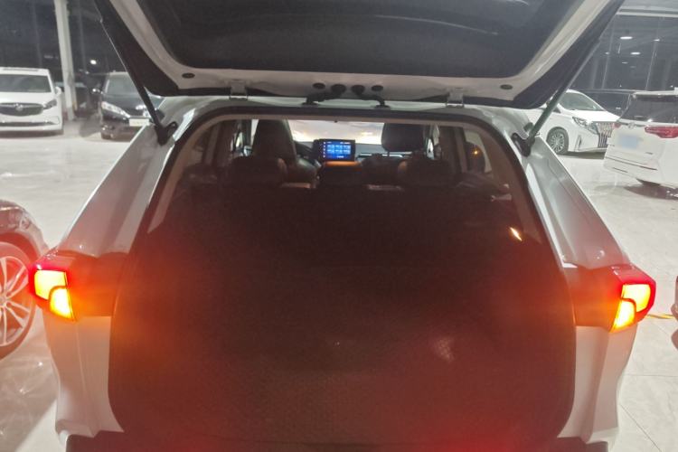 Used Toyota RAV4 2021 2.0L CVT Two-Wheel Drive Fashion Edition
