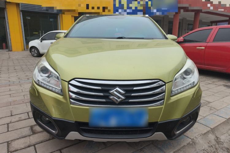 Used Suzuki S-Cross 2014 1.6L CVT Four-Wheel Drive Luxury Version