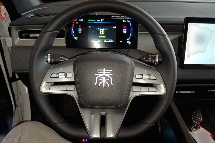 Used BYD Qin PLUS 2025 DM-i Smart Drive 55KM Leading Model