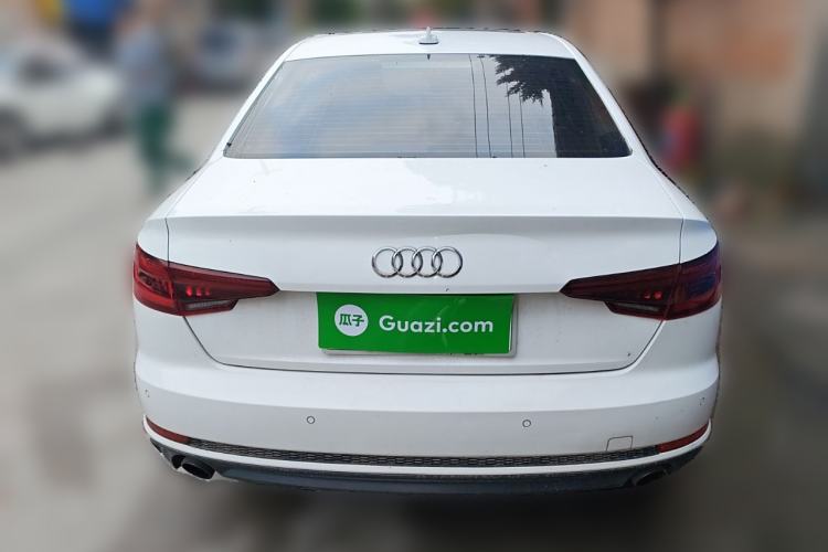 Used Audi A4L 2018 30th Anniversary Edition 40 TFSI Fashion Model
