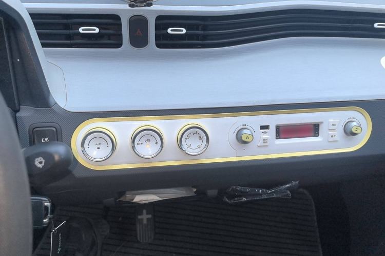 Used Wuling Hongguang MINIEV 2021 Macaron Fashion Edition Lithium-Ion Battery
