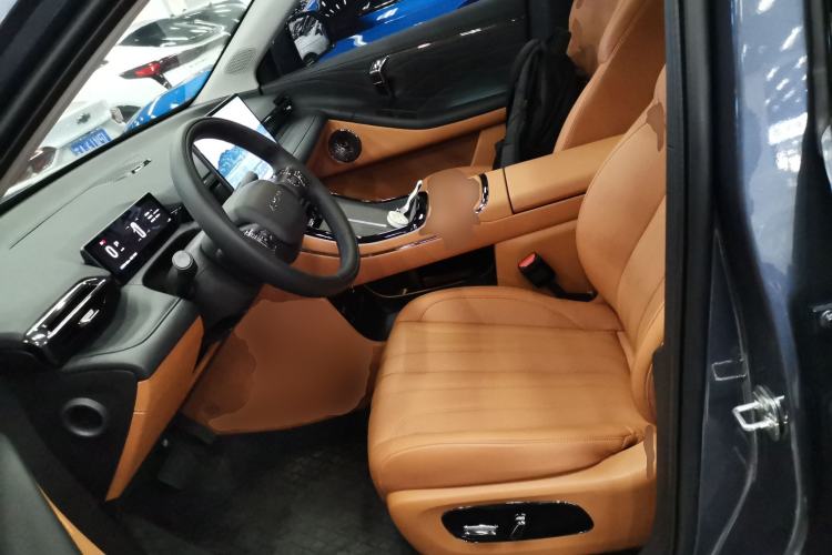 Used AION V 2024 Aion Tyrannosaurus 650 LiDAR Edition
