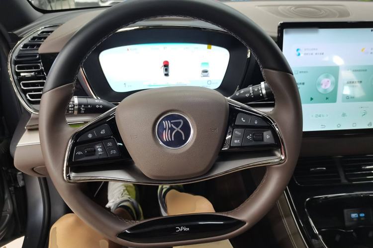 Used BYD Han 2023 EV Champion Edition 506KM Front-Wheel-Drive Premium Model
