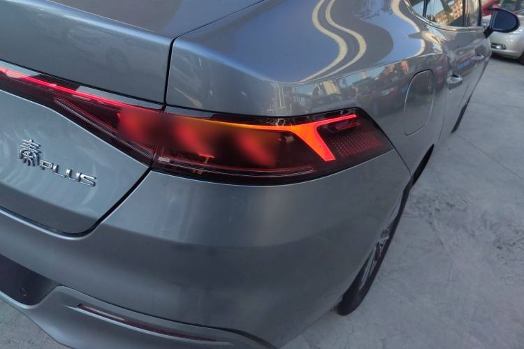 Used BYD Qin PLUS 2024 HONOR Edition DM-i 55KM Leading Model
