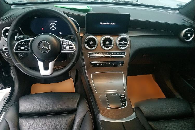 Used Mercedes-Benz GLC 2020 GLC 260 L 4MATIC Luxury Model
