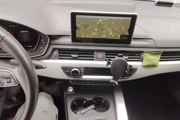 Used Audi A4L 2019 40 TFSI Fashion Version China V
