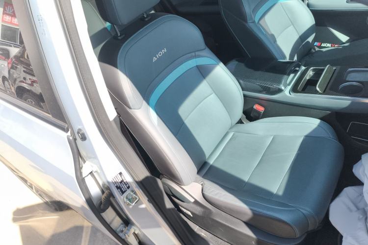 Used AION Y 2023 Younger Star Edition