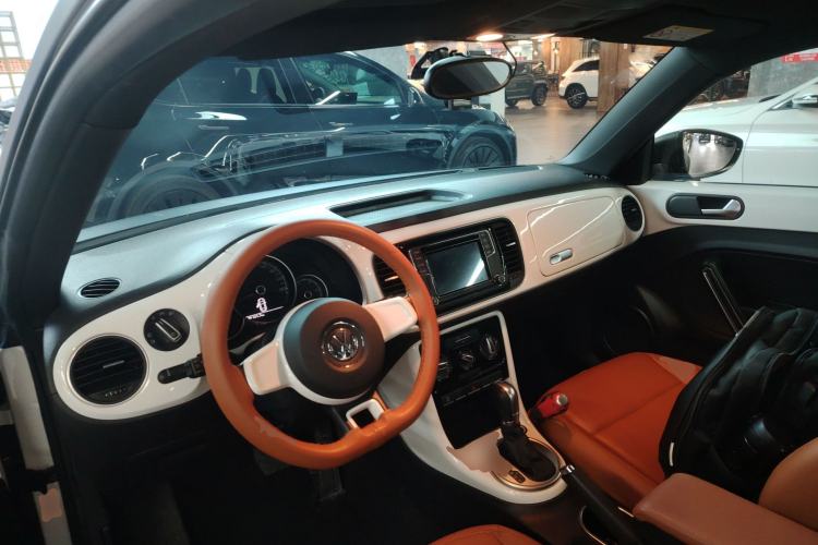 Used Volkswagen Beetle 2018 180TSI Yile Model
