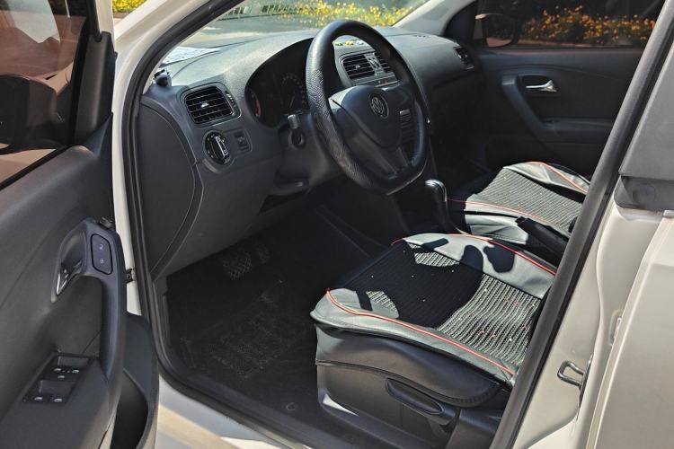 Used Volkswagen Polo 2016 1.4L Automatic Trendy Model