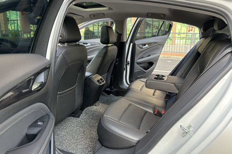 Used Buick Regal 2024 25T Deluxe Edition
