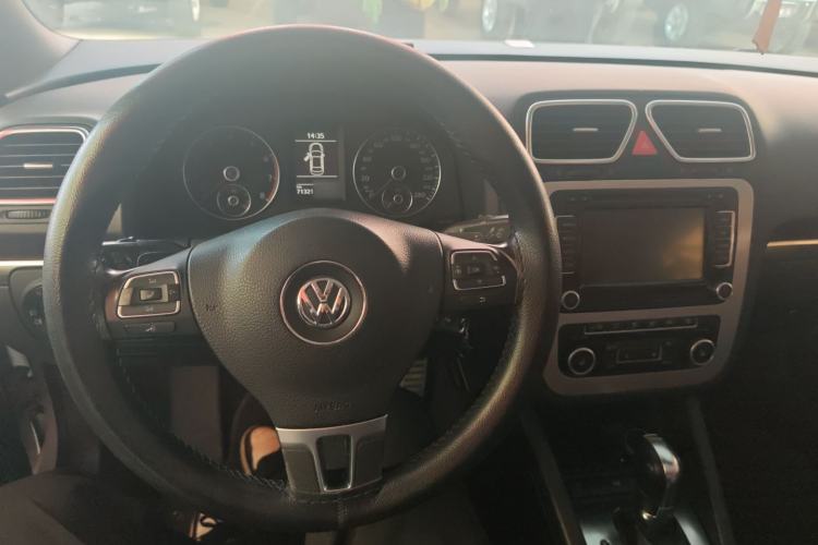 Used Volkswagen Eos 2011 2.0 TSI
