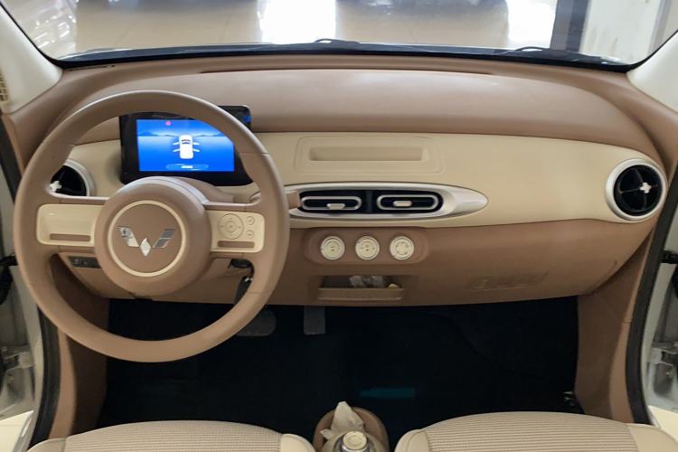 Used Wuling Hongguang MINIEV 2025 Four-Door Version Advanced Edition
