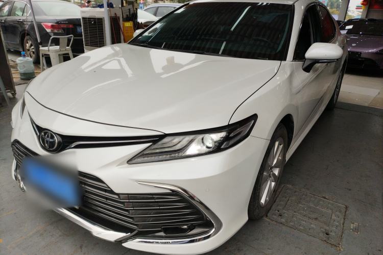 Used Toyota Camry 2023 2.0G Luxury Edition