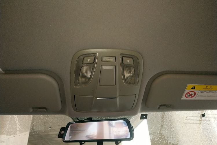 Used  M4 2016 2.0L manual Comfort trim level