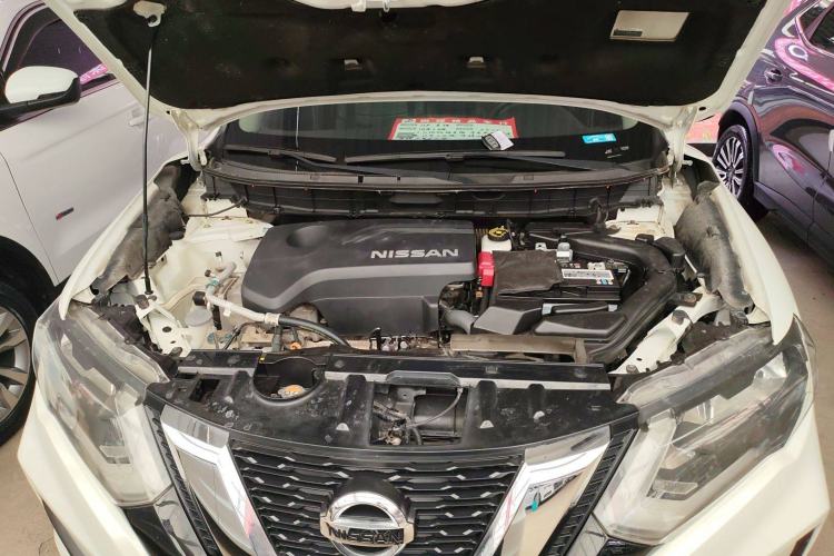 Used Nissan X-Trail 2017 2.5L CVT Leading Edition 4WD
