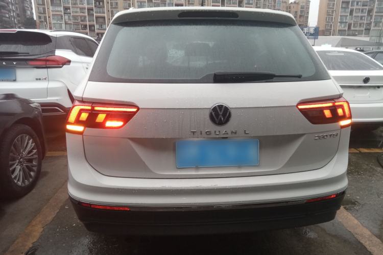 Used Volkswagen Tiguan L 2021 280TSI Automatic Two-Wheel Drive Smart Edition
