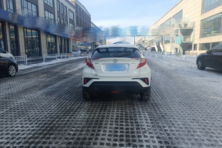 Used Toyota IZOA 2018 2.0L Yichi Edition China V Standard
