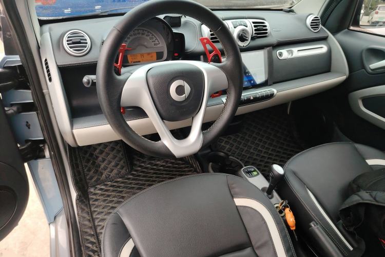 Used  fortwo 2014 1.0 MHD Hardtop City Lightwave Passion Edition
