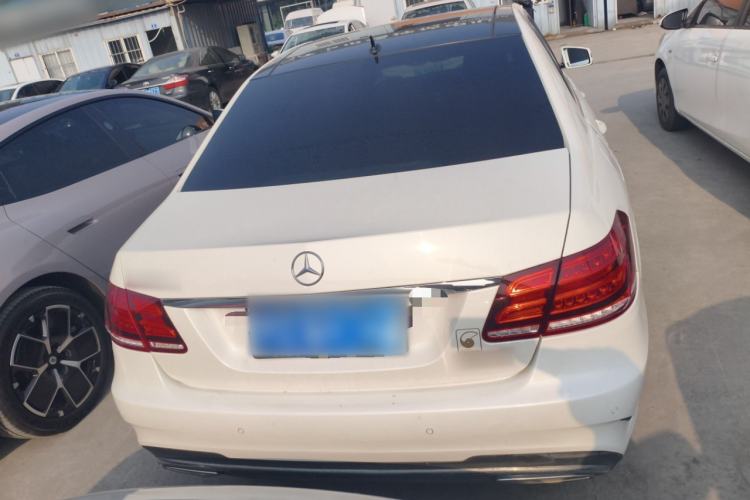 Used Mercedes-Benz E-Class 2015 E 260 L Sport & Fashion Model
