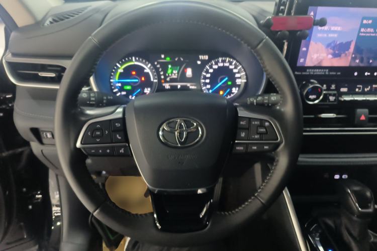 Used Toyota Highlander 2023 2.5L Smart Electric Hybrid Dual-Engine Four-Wheel Drive Prestige Version – 7 Seats