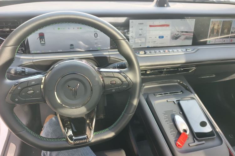 Used VOYAH FREE 2025 318 318 km Rear-Drive Touring Edition
