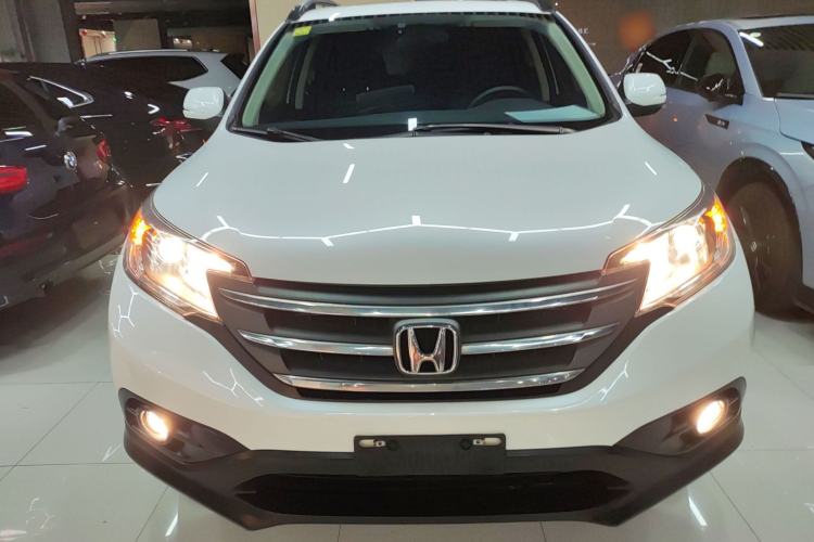 Used Honda CR-V 2013 2.4L Two-Wheel-Drive Luxury Edition