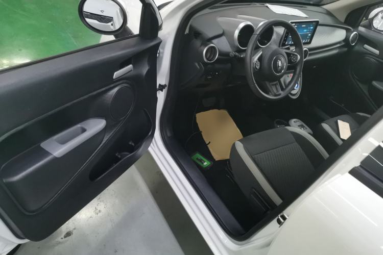 Used ORA Black Cat 2022 Updated Version 301 km Cute Pet Edition Lithium Iron Phosphate