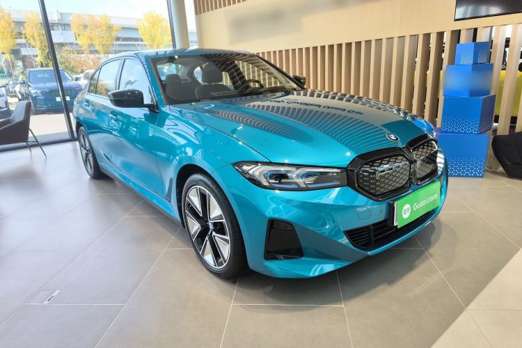 Used BMW i3 2025 eDrive 40 L Midnight Sports Package
