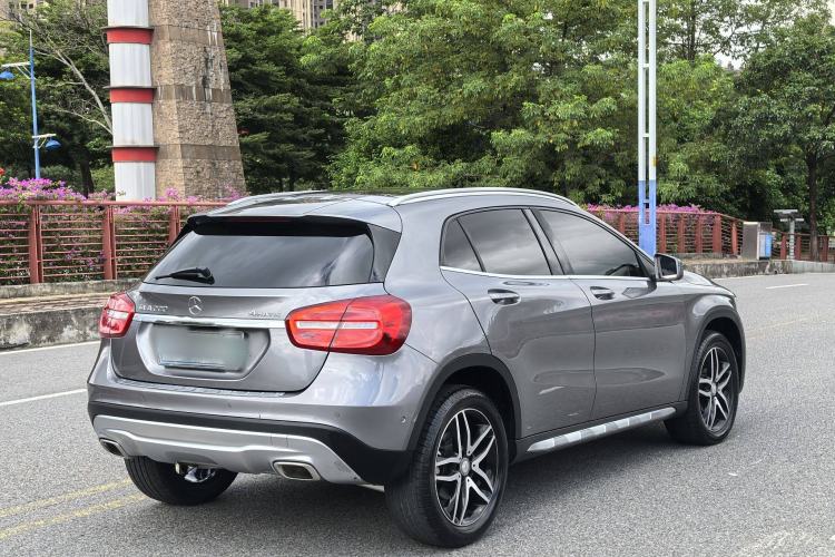 Used Mercedes-Benz GLA 2015 GLA 220 4MATIC Fashion Model