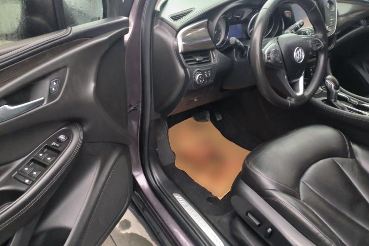 Used Buick Envision 2018 20T Two-Wheel-Drive Elite Model
