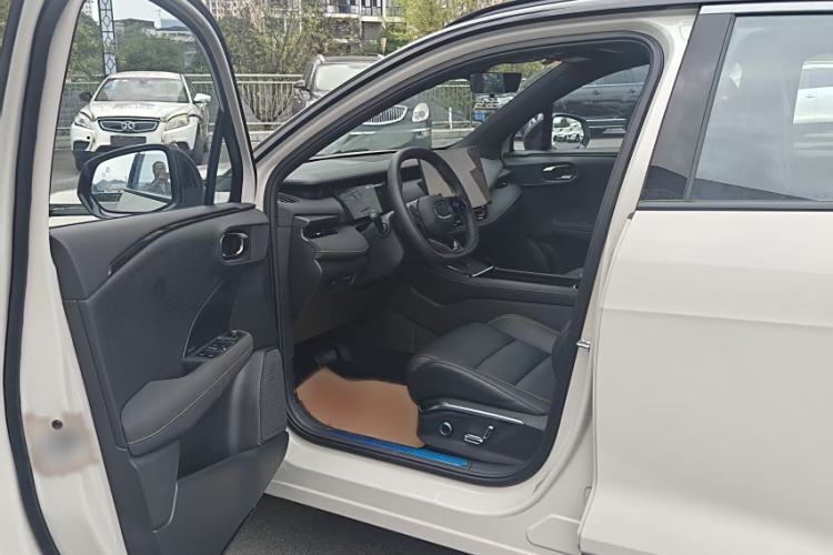 Used Lynk & Co 06 2025 Renew 1.5T Halo
