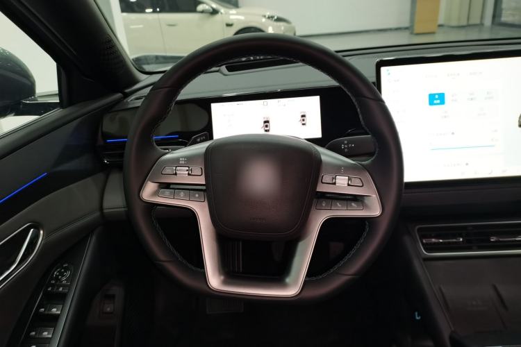 TDK.VehicleDetails.img