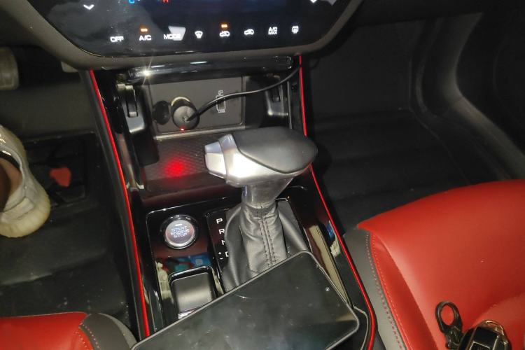 Used Dongfeng Aeolus Yixuan 2021 230T Automatic Chasing Shadow Edition
