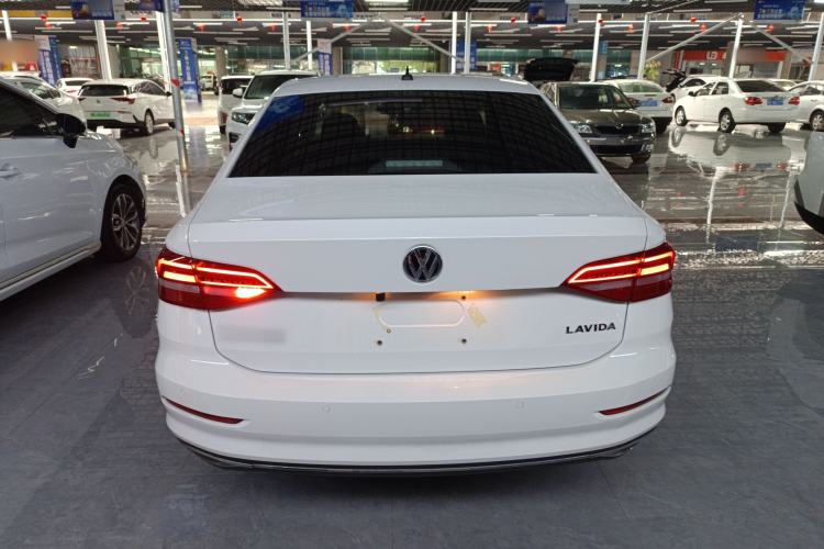 Used Volkswagen Lavida 2019 1.5L Automatic Comfort Edition China VI Standard
