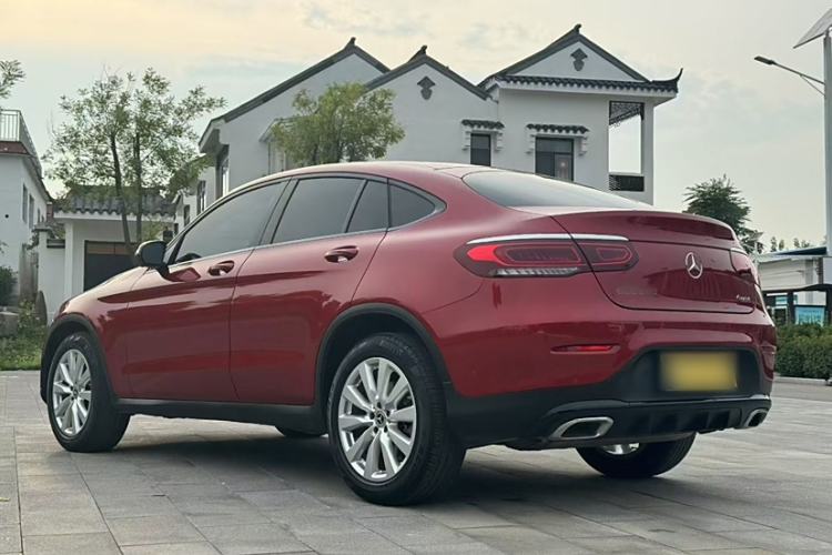 Used Mercedes-Benz GLC Coupe 2020 GLC 260 4MATIC Coupe SUV
