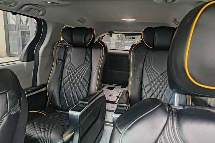 Used Toyota Sienna 2023 2.5L Hybrid Comfort Edition
