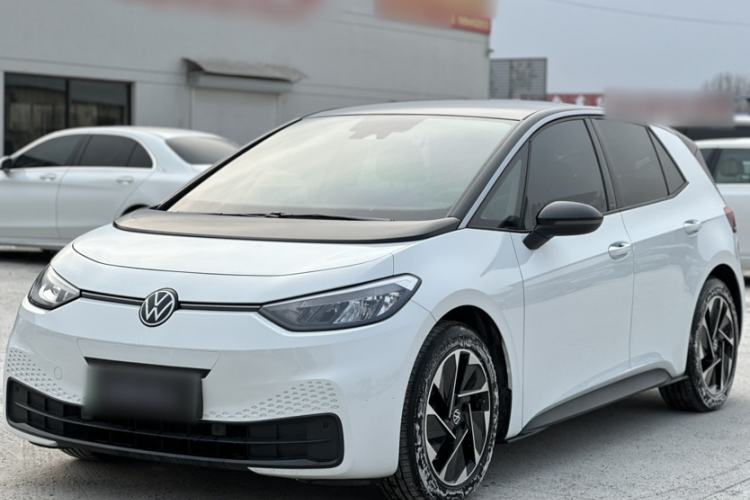 Used Volkswagen ID.3 2025 Smart Edition Outstanding Model
