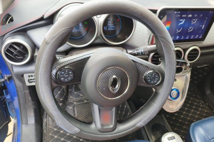 Used ORA Black Cat 2019 351 km Family Edition
