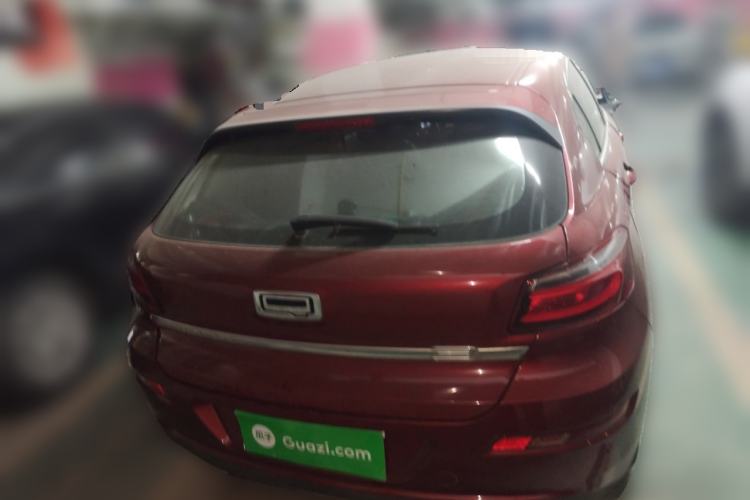 Used Qoros 3 2015 Hatchback 1.6L Automatic ZhiNeng Model
