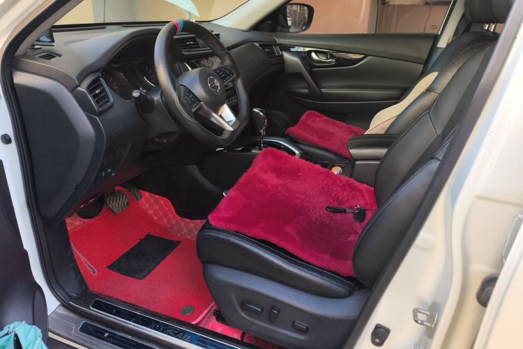 Used Nissan X-Trail 2019 2.0L CVT Smart Connect Comfort Edition 2WD
