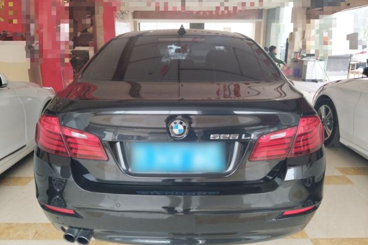 Used BMW 5 Series 2014 525Li Leading Model
