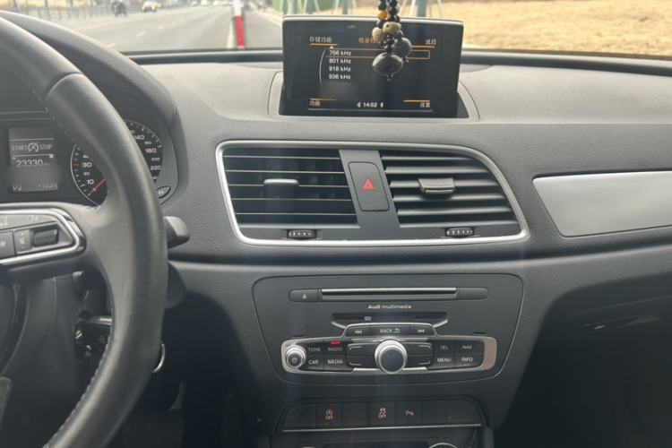 Used Audi Q3 2017 30 TFSI Fashion Model