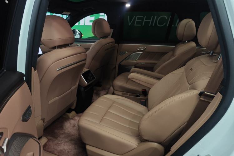 Used ONVO Luxeed L90 
