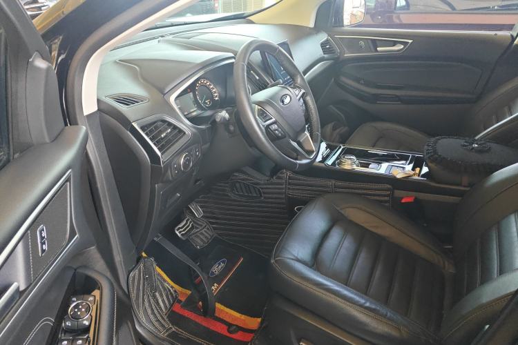 Used Ford Edge 2020 EcoBoost 245 Two-Wheel Drive Titanium 7-Seater
