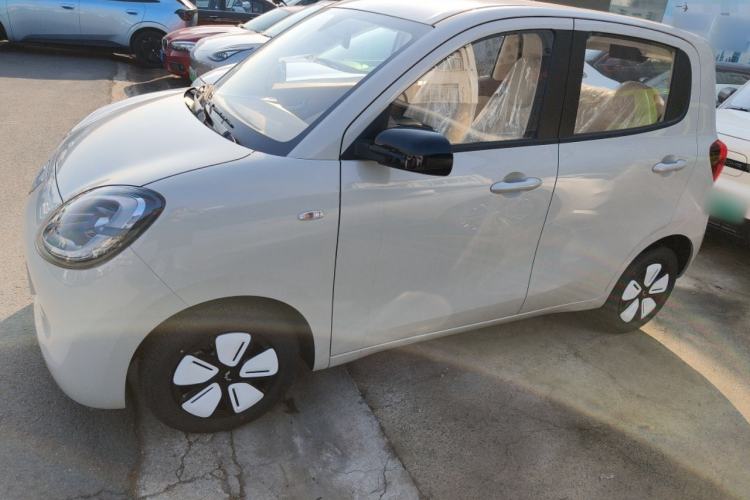 Used Wuling Hongguang MINIEV 2025 Four-Door Version Advanced Edition