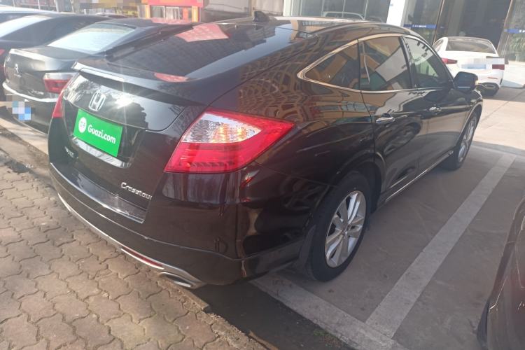 Used Honda Crosstour 2014 2.4L Luxury Edition

