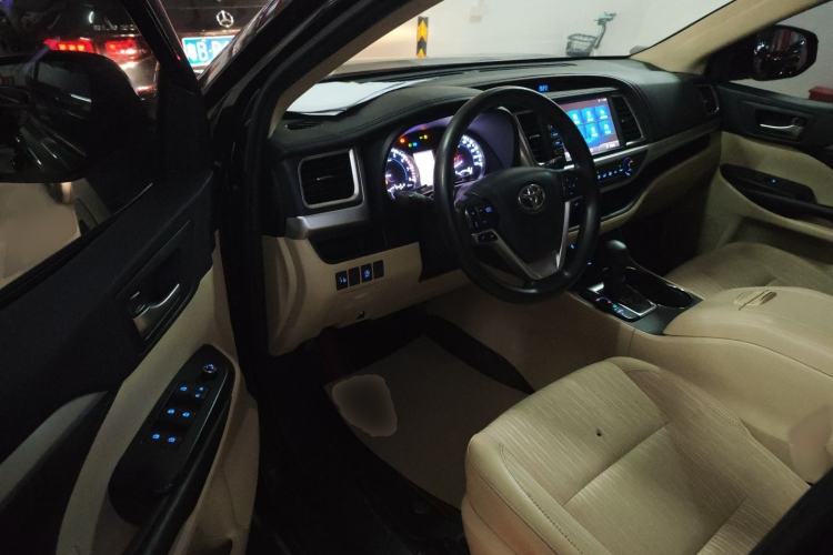 Used Toyota Highlander 2021 2.0T Four-Wheel Drive Elite Edition 7-Seater