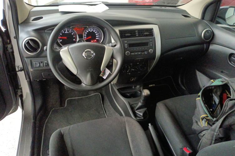 Used Nissan Livina 2015 1.6XL Manual Luxury Edition
